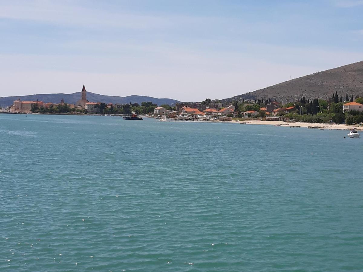 Apartman Petrovic City Center Trogir Exteriör bild